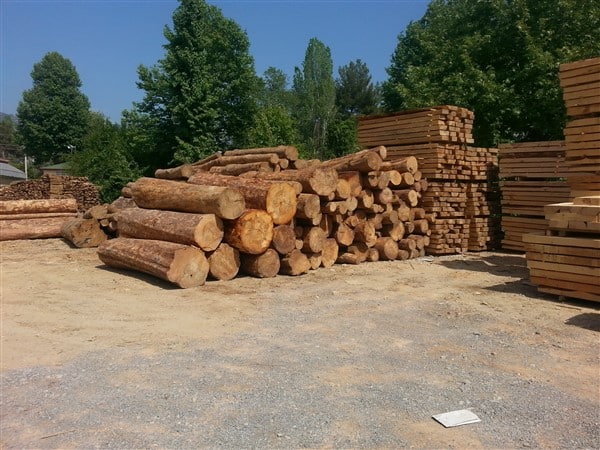 Logs for Wooden Pallet